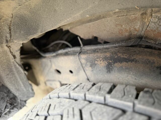 Чорний Ніссан Патфайндер, об'ємом двигуна 0 л та пробігом 170 тис. км за 4700 $, фото 16 на Automoto.ua