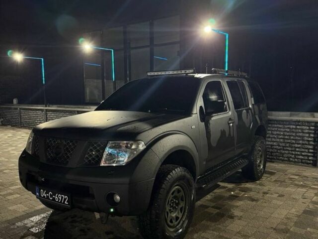 Чорний Ніссан Патфайндер, об'ємом двигуна 0 л та пробігом 20 тис. км за 5500 $, фото 3 на Automoto.ua