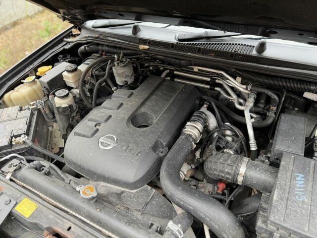 Чорний Ніссан Патфайндер, об'ємом двигуна 0 л та пробігом 170 тис. км за 4700 $, фото 14 на Automoto.ua