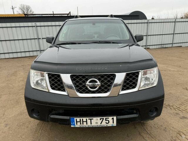 Черный Ниссан Патфайндер, объемом двигателя 2.5 л и пробегом 306 тыс. км за 4465 $, фото 7 на Automoto.ua