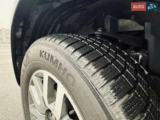 Черный Ниссан Патфайндер, объемом двигателя 3 л и пробегом 265 тыс. км за 18600 $, фото 50 на Automoto.ua