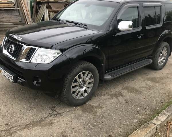 Черный Ниссан Патфайндер, объемом двигателя 2.5 л и пробегом 4 тыс. км за 31500 $, фото 1 на Automoto.ua