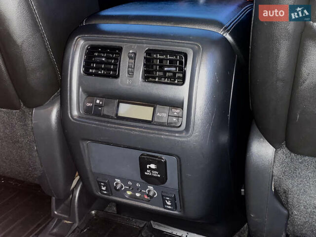 Черный Ниссан Патфайндер, объемом двигателя 3.5 л и пробегом 245 тыс. км за 12900 $, фото 31 на Automoto.ua