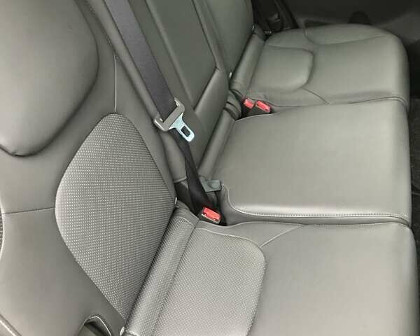 Черный Ниссан Патфайндер, объемом двигателя 2.5 л и пробегом 4 тыс. км за 31500 $, фото 16 на Automoto.ua