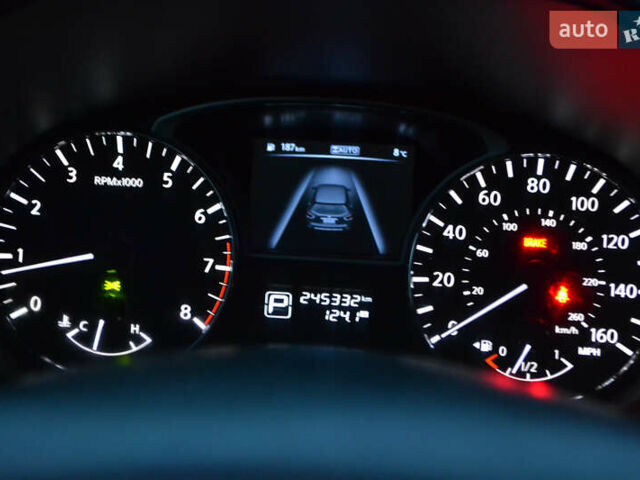 Черный Ниссан Патфайндер, объемом двигателя 3.5 л и пробегом 245 тыс. км за 12900 $, фото 35 на Automoto.ua