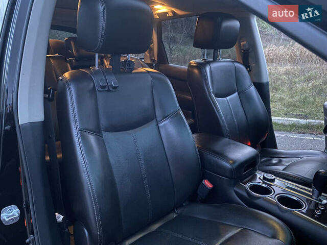 Черный Ниссан Патфайндер, объемом двигателя 3.5 л и пробегом 245 тыс. км за 12900 $, фото 26 на Automoto.ua
