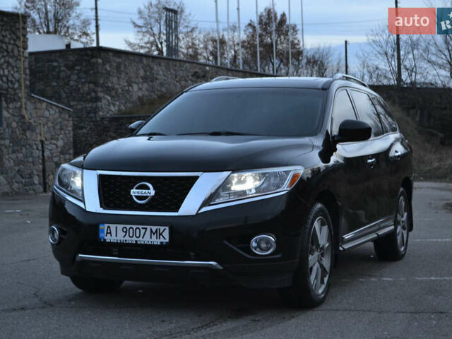 Черный Ниссан Патфайндер, объемом двигателя 3.5 л и пробегом 245 тыс. км за 12900 $, фото 9 на Automoto.ua