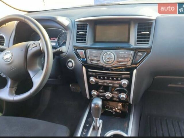 Ниссан Патфайндер 2015 в Одессе на Automoto.ua Черный Ниссан Патфайндер, объемом двигателя 3.5 л и пробегом 270 тыс. км за 11900 $, фото 7 на Automoto.ua