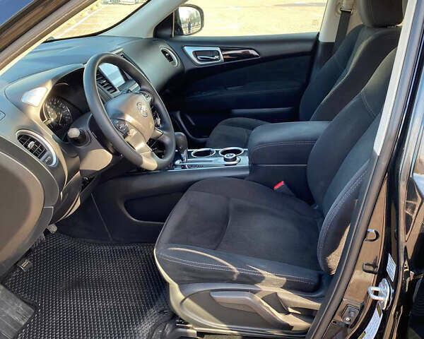 Чорний Ніссан Патфайндер, об'ємом двигуна 3.5 л та пробігом 151 тис. км за 10800 $, фото 5 на Automoto.ua