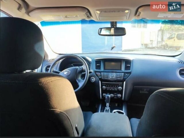 Ниссан Патфайндер 2015 в Одессе на Automoto.ua Черный Ниссан Патфайндер, объемом двигателя 3.5 л и пробегом 270 тыс. км за 11900 $, фото 10 на Automoto.ua