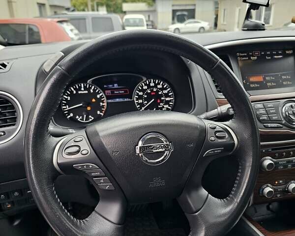 Черный Ниссан Патфайндер, объемом двигателя 3.5 л и пробегом 159 тыс. км за 16200 $, фото 31 на Automoto.ua