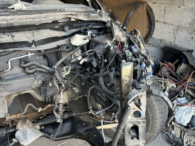 Черный Ниссан Патфайндер, объемом двигателя 3.6 л и пробегом 60 тыс. км за 3500 $, фото 3 на Automoto.ua