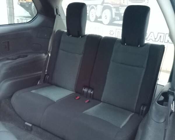 Черный Ниссан Патфайндер, объемом двигателя 3.5 л и пробегом 186 тыс. км за 14700 $, фото 6 на Automoto.ua