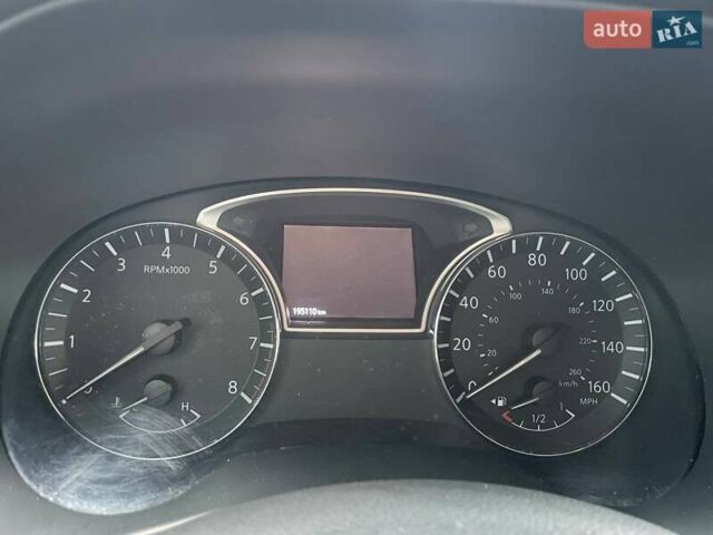 Чорний Ніссан Патфайндер, об'ємом двигуна 3.5 л та пробігом 195 тис. км за 12990 $, фото 21 на Automoto.ua