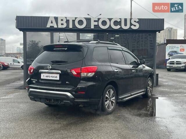 Чорний Ніссан Патфайндер, об'ємом двигуна 3.5 л та пробігом 195 тис. км за 12990 $, фото 7 на Automoto.ua