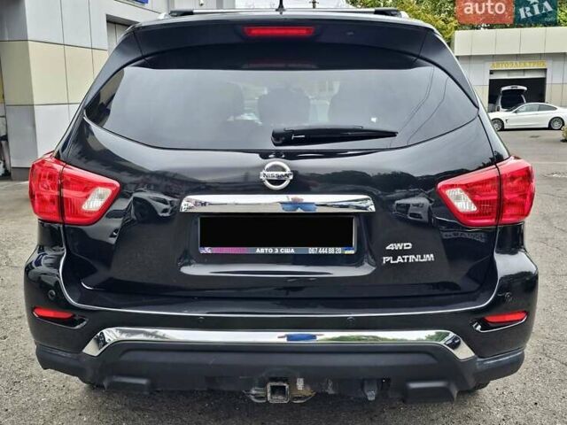 Черный Ниссан Патфайндер, объемом двигателя 3.5 л и пробегом 159 тыс. км за 16200 $, фото 10 на Automoto.ua