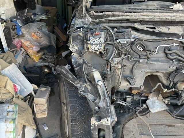 Черный Ниссан Патфайндер, объемом двигателя 3.6 л и пробегом 60 тыс. км за 3500 $, фото 1 на Automoto.ua