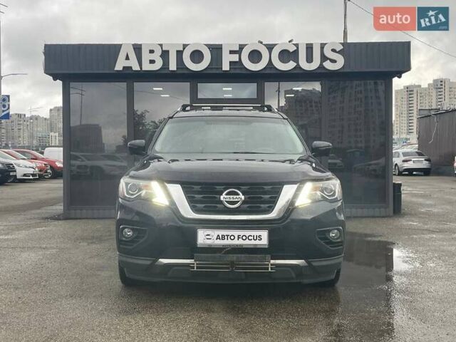 Чорний Ніссан Патфайндер, об'ємом двигуна 3.5 л та пробігом 195 тис. км за 12990 $, фото 2 на Automoto.ua