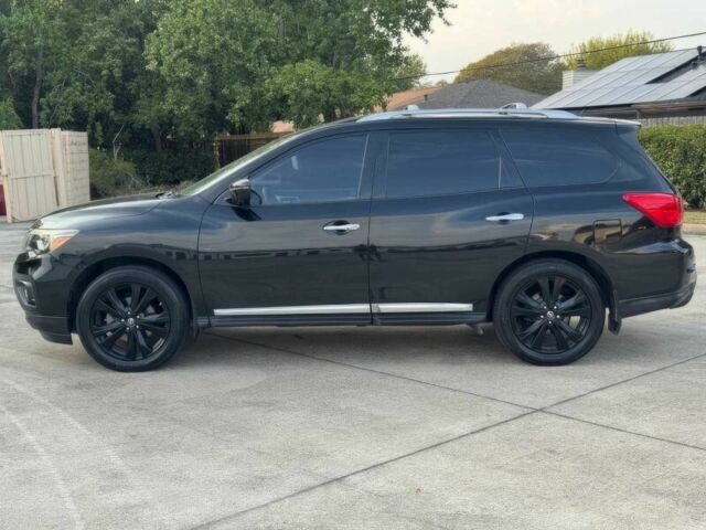 Чорний Ніссан Патфайндер, об'ємом двигуна 3.5 л та пробігом 57 тис. км за 17500 $, фото 4 на Automoto.ua