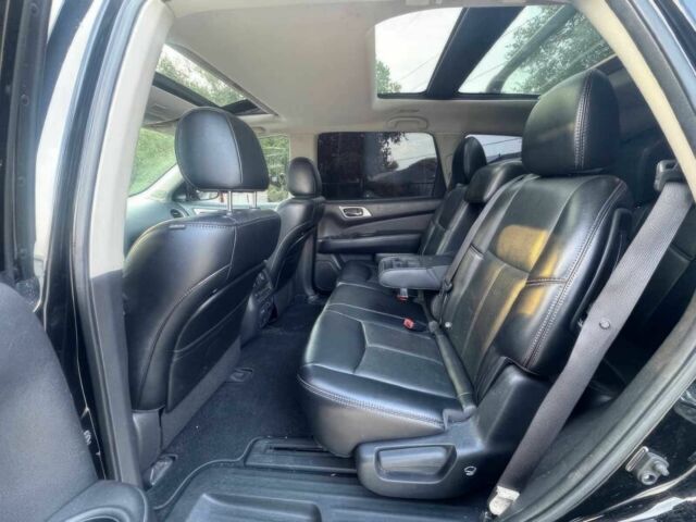 Чорний Ніссан Патфайндер, об'ємом двигуна 3.5 л та пробігом 57 тис. км за 17500 $, фото 12 на Automoto.ua