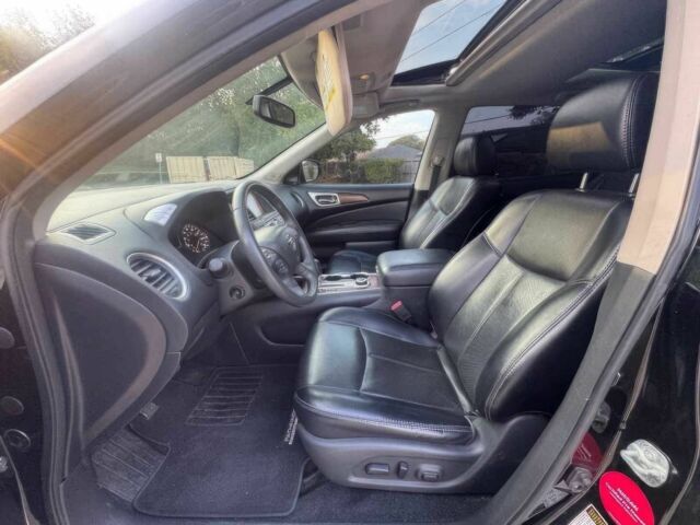 Чорний Ніссан Патфайндер, об'ємом двигуна 3.5 л та пробігом 57 тис. км за 17500 $, фото 9 на Automoto.ua