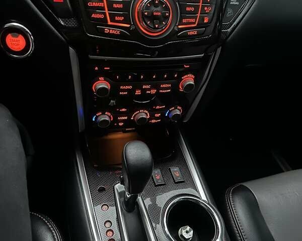 Черный Ниссан Патфайндер, объемом двигателя 3.5 л и пробегом 84 тыс. км за 21000 $, фото 2 на Automoto.ua