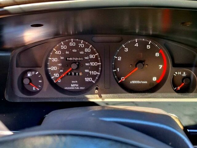 Красный Ниссан Патфайндер, объемом двигателя 3.3 л и пробегом 147 тыс. км за 3960 $, фото 7 на Automoto.ua