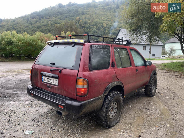 Червоний Ніссан Патфайндер, об'ємом двигуна 2.5 л та пробігом 300 тис. км за 4300 $, фото 8 на Automoto.ua