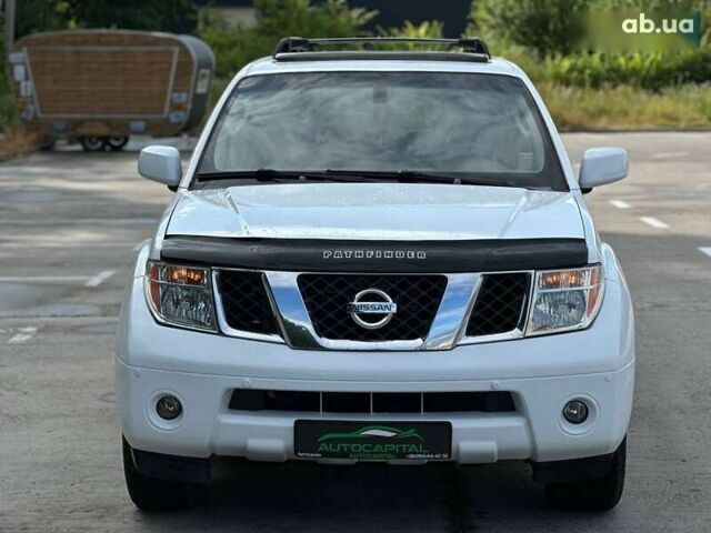 Ниссан Патфайндер, объемом двигателя 0 л и пробегом 160 тыс. км за 7990 $, фото 3 на Automoto.ua