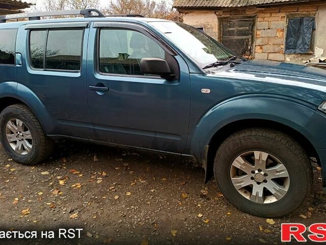 Ниссан Патфайндер, объемом двигателя 2.5 л и пробегом 440 тыс. км за 6000 $, фото 1 на Automoto.ua