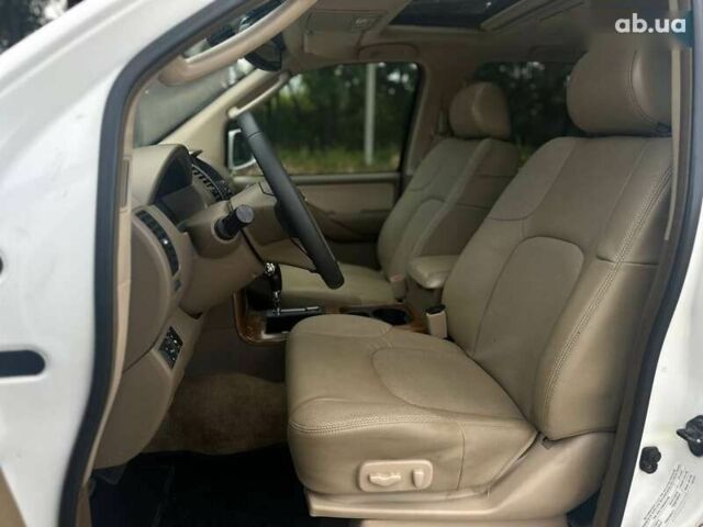 Ниссан Патфайндер, объемом двигателя 0 л и пробегом 160 тыс. км за 7990 $, фото 12 на Automoto.ua