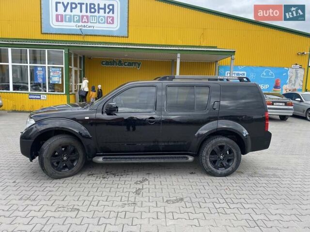 Ниссан Патфайндер, объемом двигателя 2.5 л и пробегом 245 тыс. км за 10700 $, фото 7 на Automoto.ua