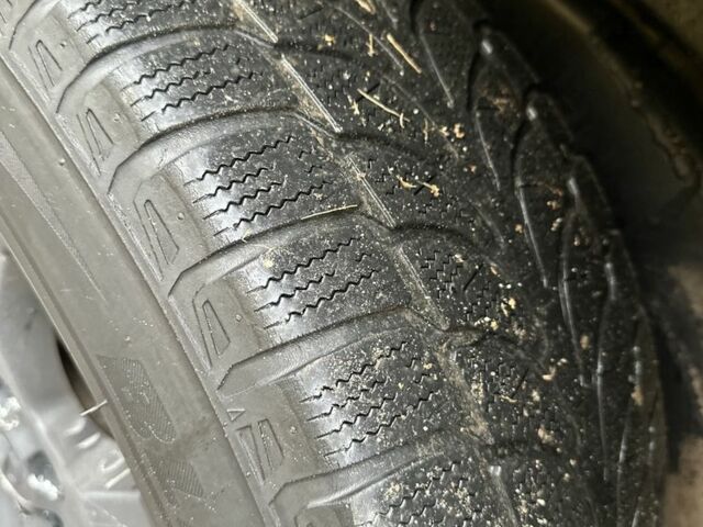 Ниссан Патфайндер, объемом двигателя 2.5 л и пробегом 333 тыс. км за 4800 $, фото 16 на Automoto.ua