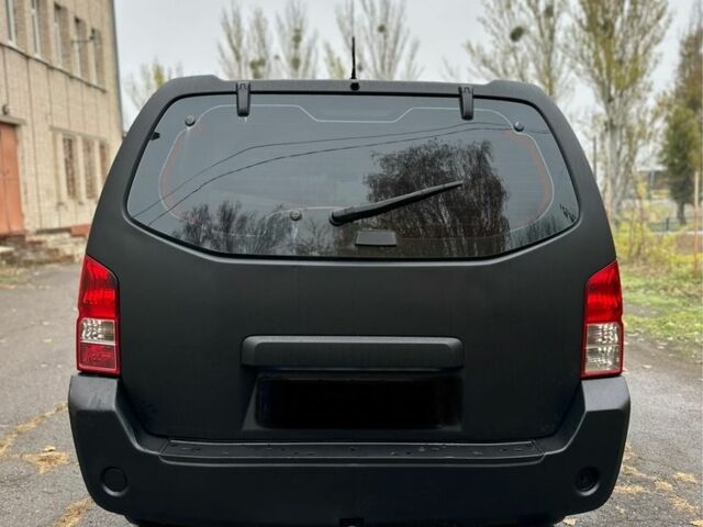 Ниссан Патфайндер, объемом двигателя 2.5 л и пробегом 333 тыс. км за 4800 $, фото 5 на Automoto.ua