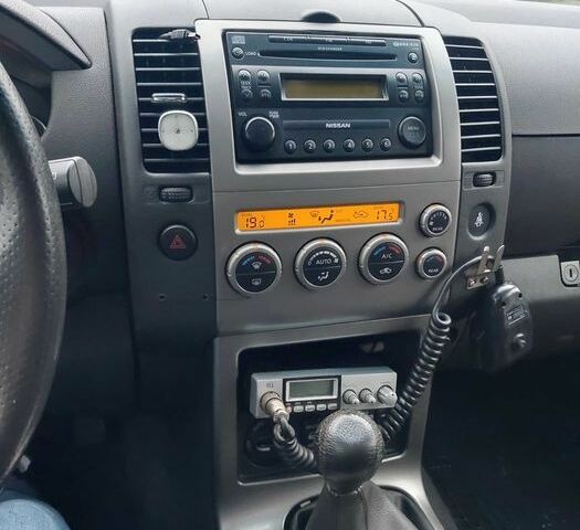 Ниссан Патфайндер, объемом двигателя 2.5 л и пробегом 210 тыс. км за 3600 $, фото 7 на Automoto.ua