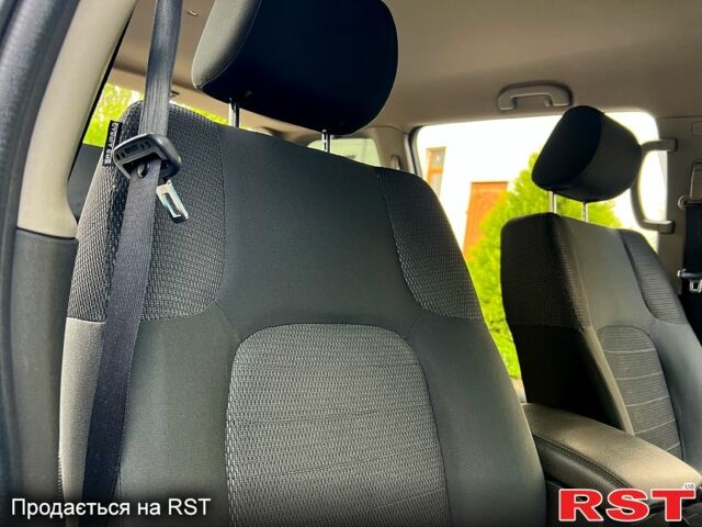 Ниссан Патфайндер, объемом двигателя 2.5 л и пробегом 83 тыс. км за 15800 $, фото 11 на Automoto.ua
