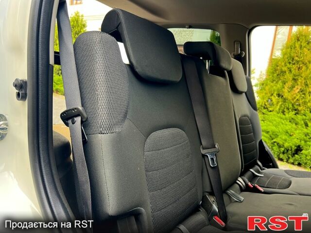 Ниссан Патфайндер, объемом двигателя 2.5 л и пробегом 83 тыс. км за 15800 $, фото 12 на Automoto.ua