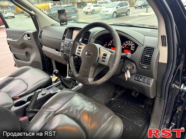 Ниссан Патфайндер, объемом двигателя 2.5 л и пробегом 187 тыс. км за 5500 $, фото 7 на Automoto.ua