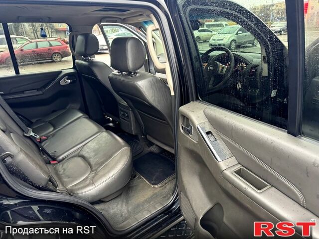 Ниссан Патфайндер, объемом двигателя 2.5 л и пробегом 187 тыс. км за 5500 $, фото 9 на Automoto.ua