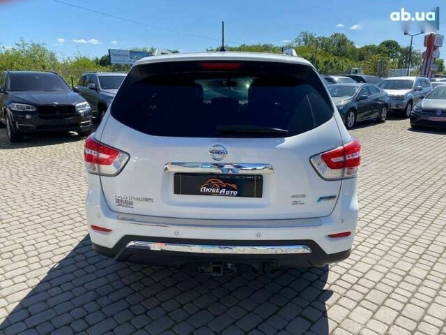 Ниссан Патфайндер 2014 в Львове на Automoto.ua Ниссан Патфайндер, объемом двигателя 0 л и пробегом 254 тыс. км за 12900 $, фото 5 на Automoto.ua
