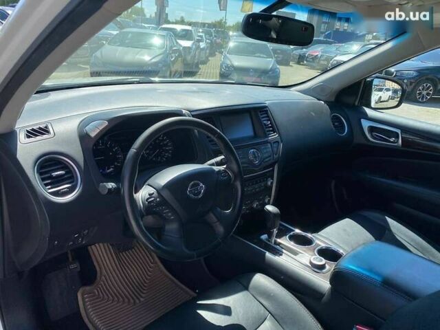 Ниссан Патфайндер 2014 в Львове на Automoto.ua Ниссан Патфайндер, объемом двигателя 0 л и пробегом 254 тыс. км за 12900 $, фото 10 на Automoto.ua