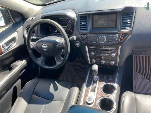 Ниссан Патфайндер 2014 в Львове на Automoto.ua Ниссан Патфайндер, объемом двигателя 0 л и пробегом 254 тыс. км за 12900 $, фото 9 на Automoto.ua