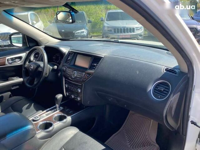 Ниссан Патфайндер 2014 в Львове на Automoto.ua Ниссан Патфайндер, объемом двигателя 0 л и пробегом 254 тыс. км за 12900 $, фото 8 на Automoto.ua