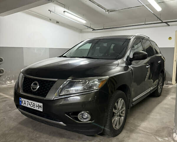 Ниссан Патфайндер, объемом двигателя 3.5 л и пробегом 223 тыс. км за 11000 $, фото 5 на Automoto.ua