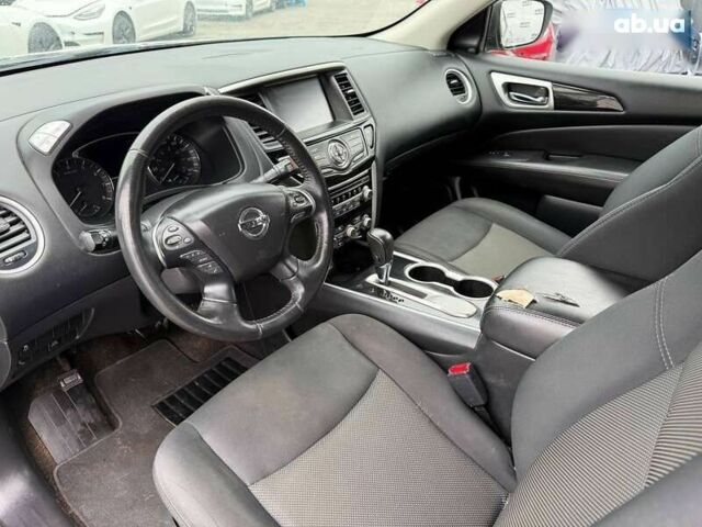 Ниссан Патфайндер, объемом двигателя 3.5 л и пробегом 191 тыс. км за 11500 $, фото 4 на Automoto.ua
