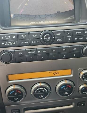 Сірий Ніссан Патфайндер, об'ємом двигуна 2.5 л та пробігом 192 тис. км за 9800 $, фото 13 на Automoto.ua