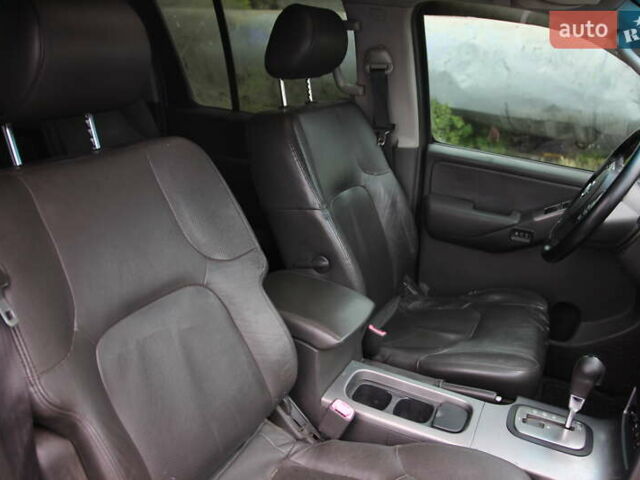 Ниссан Патфайндер 2005 в Днепре (Днепропетровске) на Automoto.ua Серый Ниссан Патфайндер, объемом двигателя 2.49 л и пробегом 285 тыс. км за 7600 $, фото 28 на Automoto.ua