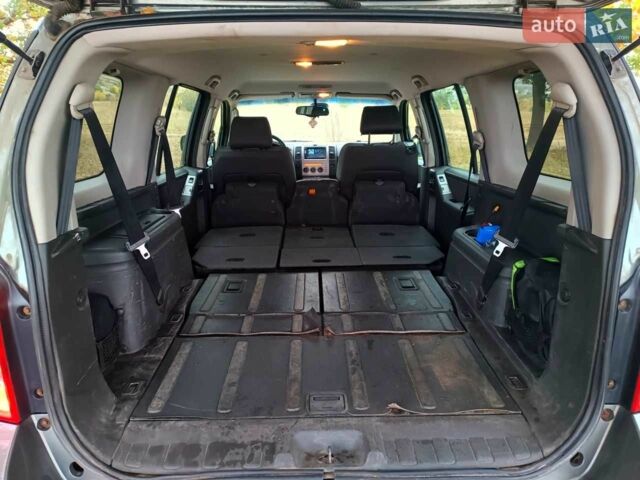 Сірий Ніссан Патфайндер, об'ємом двигуна 2.5 л та пробігом 361 тис. км за 5999 $, фото 23 на Automoto.ua