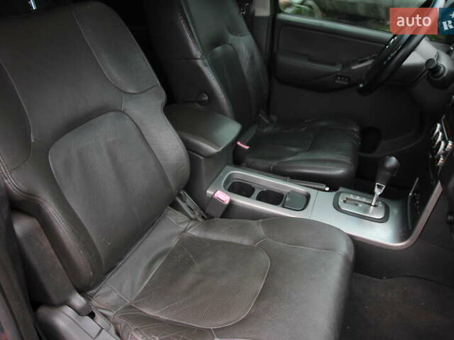 Ниссан Патфайндер 2005 в Днепре (Днепропетровске) на Automoto.ua Серый Ниссан Патфайндер, объемом двигателя 2.49 л и пробегом 285 тыс. км за 7600 $, фото 27 на Automoto.ua