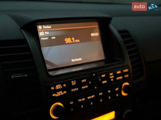 Сірий Ніссан Патфайндер, об'ємом двигуна 2.5 л та пробігом 244 тис. км за 10600 $, фото 14 на Automoto.ua